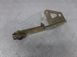 ролик двери сдвижной Renault Master 2 поколение 1998, 2.5 л., МКПП, фургон, 8200080754