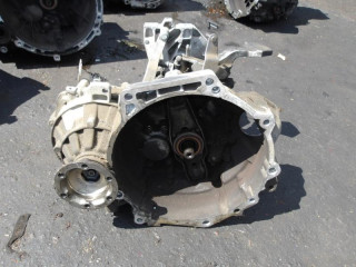 КПП механическая (МКПП) Volkswagen Caddy 3 поколение 2008, 1.9 л., МКПП, минивэн, GAR
