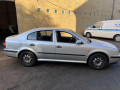 распределитель зажигания (трамблёр) Skoda Octavia 1 поколение (A4) 1998, 1.6 л., МКПП, хетчбэк 5 дв., 030905205AB - фото №12