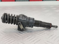 форсунка Volkswagen Golf 4 поколение 2001, 1.9 л., МКПП, хетчбэк 5 дв., 038130073AG - фото №2