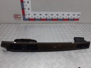 дефлектор обдува салона BMW 5 серия E60/E61 2003, 3.0 л., МКПП, седан, 64226910734