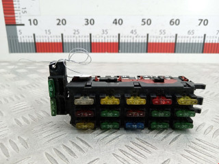 блок предохранителей Mercedes-Benz S-Класс W140/C140 1993, 3.5 л., АКПП, седан, A1405450601