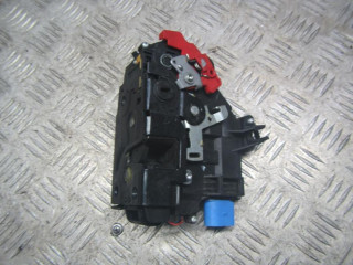 замок двери задней левой Volkswagen Golf 5 поколение 2008, 1.9 л., МКПП, универсал, 7L0839015D