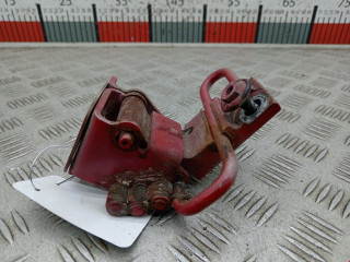 петля двери Volkswagen Caddy 3 поколение 2008, 1.9 л., АКПП, фургон, 1T0831412A