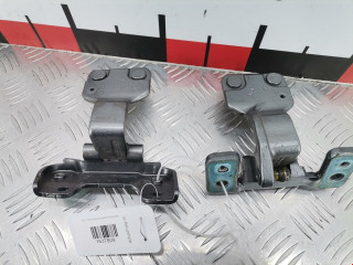 петля крышки багажника Mercedes-Benz E-Класс W212/S212/C207/A207 2012, 2.1 л., АКПП, универсал, A2127400337