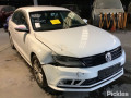 решетка радиатора Volkswagen Jetta 6 поколение 2015, 1.4 л., МКПП, седан, 5C6853651AHQWA - фото №11