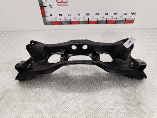 балка подвески передняя (подрамник) Subaru Impreza 1 поколение (GM/GC/GF) 1995, 1.6 л., МКПП, универсал, 20100FA000