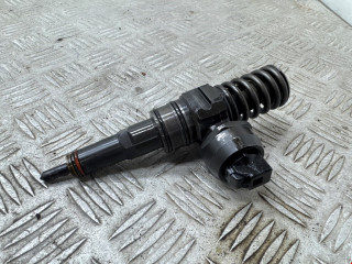 форсунка Volkswagen Touareg 1 поколение 2005, 2.5 л., АКПП, внедорожник 5 дв., 070130073N