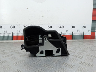 замок двери передней правой BMW X5 E70 2009, 3.0 л., АКПП, внедорожник 5 дв., 51217229456