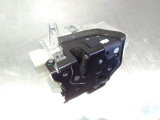 замок двери передней правой Volkswagen Passat B7 2012, 2.0 л., МКПП, универсал, 3C2837016A