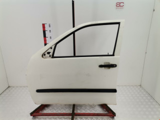дверь передняя левая Volkswagen Caddy 2 поколение 1997, 1.9 л., МКПП, фургон, 6K4831051C