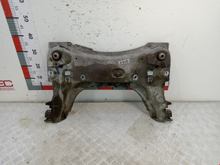балка подвески передняя (подрамник) Renault Megane 2 поколение 2005, 1.6 л., МКПП, кабриолет, 8200742904