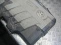 декоративная крышка двигателя Volkswagen Passat B6 2009, 2.0 л., МКПП, универсал, 03L103925AM - фото №2