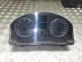 щиток приборов (приборная панель) Volkswagen Golf 4 поколение 2005, 1.4 л., МКПП, хетчбэк 5 дв., 1K0920851M - фото №4