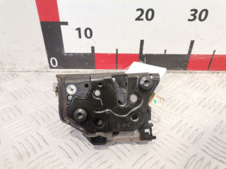 замок двери передней левой Audi A4 B8/8K 2010, 2.0 л., МКПП, седан, 8J2837015E
