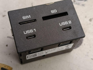 разъем AUX / USB Porsche 2023, 2.0 л., бензин, АКПП, 95B035736A
