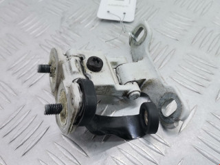 петля крышки багажника BMW X1 E84 2010, 2.0 л., МКПП, внедорожник 5 дв., 41627067219