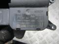 моторчик заслонки печки Volkswagen Golf Plus 2 поколение 2010, 1.4 л., МКПП, минивэн, 3C0907511A - фото №3