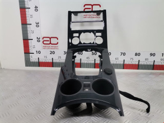 рамка обрамление кулисы Peugeot 3008 1 поколение 2010, 1.6 л., МКПП, минивэн, 7591P7