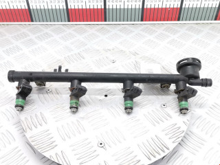форсунка Renault Laguna 2 поколение 2002, 1.8 л., МКПП, универсал, 8200028797