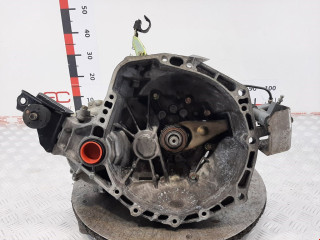 КПП механическая (МКПП) Toyota Yaris P1 [рестайлинг] 2004, 1.0 л., МКПП, хетчбэк 3 дв., 3030052A70