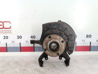 кулак поворотный левый Volkswagen Golf 3 поколение 1997, 1.6 л., МКПП, хетчбэк 5 дв., 357407255C