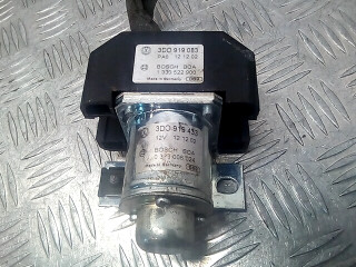 пиропатрон Porsche Cayenne 955 2004, 4.5 л., АКПП, внедорожник 5 дв., 95561510800