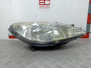 фара правая Peugeot 307 1 поколение 2004, 1.4 л., МКПП, хетчбэк 3 дв., 9646291780