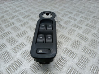 блок управления стеклоподъемниками Renault Modus 1 поколение 2007, 1.2 л., МКПП, хетчбэк 5 дв., 8200214939