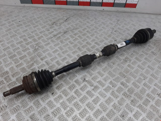 полуось передняя правая (приводной вал, ШРУС) Hyundai i40 1 поколение 2013, 1.7 л., МКПП, универсал