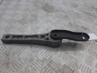 подушка крепления двигателя Volkswagen Passat B6 2005, 1.6 л., МКПП, универсал, 3C0199555