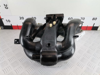 коллектор впускной Ford Focus 1 поколение 1999, 1.8 л., МКПП, универсал, 1111723