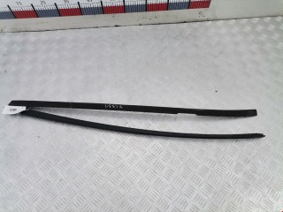 молдинг лобового стекла Peugeot 206 1 поколение [рестайлинг] 2004, 1.4 л., МКПП, универсал