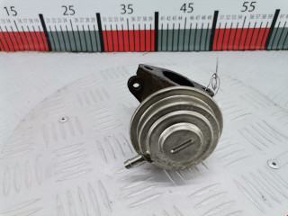 клапан EGR Audi A8 D3/4E 2004, 4.0 л., АКПП, седан, 057131503K