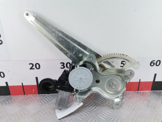 стеклоподъемник электрический задний правый Toyota RAV4 3 поколение (XA30) 2007, 2.2 л., МКПП, внедорожник 5 дв., 6980342040