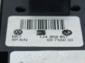 блок управления стеклоподъемниками Volkswagen Golf 4 поколение 2000, 1.9 л., МКПП, хетчбэк 5 дв., 1J4959857D - фото №5
