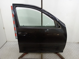 дверь передняя правая Volkswagen Golf 4 поколение 2002, 1.9 л., МКПП, хетчбэк 5 дв., 1J4831056H
