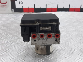 блок ABS Renault Megane 2 поколение 2004, 2.0 л., МКПП, кабриолет, 7701062137