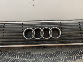 решетка радиатора Audi 100 С3 1985, 443853655A