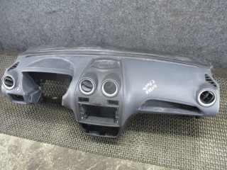 панель передняя салона (торпедо) Ford Fiesta 5 поколение [рестайлинг] 2007, 1.3 л., МКПП, хетчбэк 5 дв.
