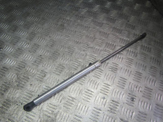 амортизатор крышки багажника (3-5 двери) Volkswagen Golf 3 поколение 2000, 1J0823359C