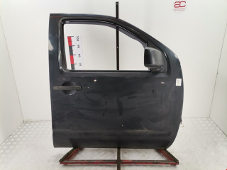 дверь передняя правая Nissan Navara D40 2006, 2.5 л., МКПП, пикап, 80100EB330