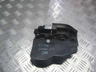 замок двери передней правой BMW X1 E84 2010, 2.0 л., АКПП, внедорожник 5 дв., 7229458