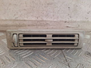 дефлектор обдува салона Volkswagen Transporter T4 1997, 703820963