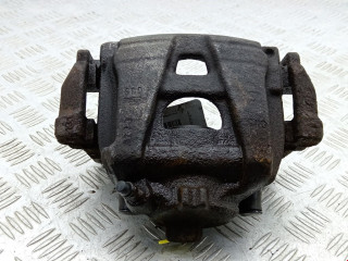 суппорт передний левый Volkswagen Tiguan 1 поколение 2008, 2.0 л., МКПП, внедорожник 5 дв., 5N0615123