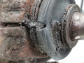 кулак поворотный правый Subaru Forester 1 поколение (SF) 1999, 2.0 л., МКПП, внедорожник 5 дв., 28012AA023 - фото №5