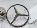 эмблема Mercedes-Benz E-Класс W211/S211 [рестайлинг] 2006, 2.2 л., АКПП, универсал, A2108800186 - фото №4