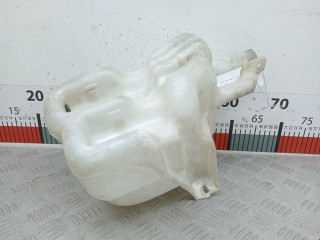 бачок омывателя Nissan Micra 2 поколение (K11) 2000