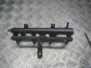 форсунка Peugeot 206 1 поколение 2001, 1.4 л.