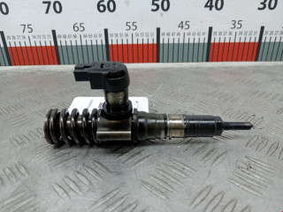 форсунка Audi A4 B7 2007, 2.0 л., МКПП, седан, 03G130073T